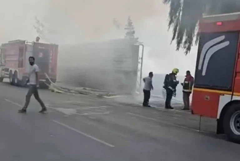 OSB'de Anız Yangını Fabrikaya Sıçradı! Kâğıt Fabrikası Alevler İçinde Kaldı — haber görseli
