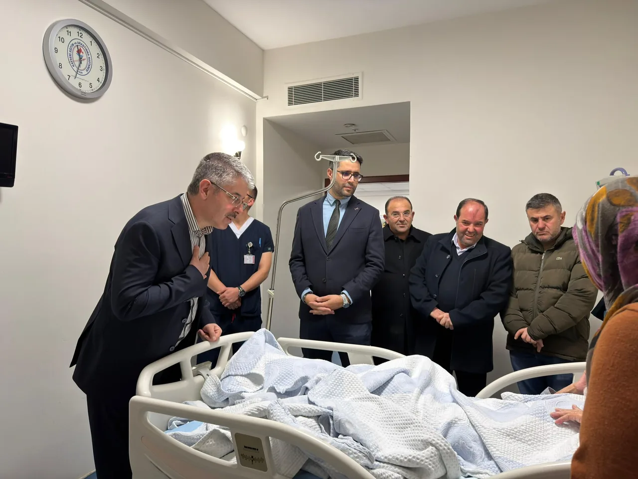 AK Parti Kayseri Milletvekili Şaban Çopuroğlu’ndan Çocuk Hastalara Moral Ziyareti — haber görseli