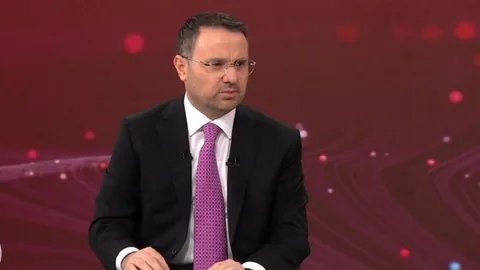 Bakan Gürlek'ten Haluk Levent açıklaması! "Yunan adalarına kaçacaktı" — haber görseli