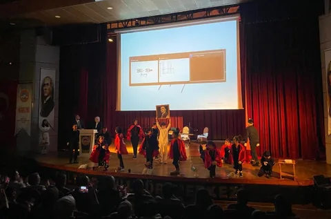 Ortaokul Öğrencilerinden 'Sözün Bittiği Yerde Şiir Başlar’ Etkinliği — haber görseli