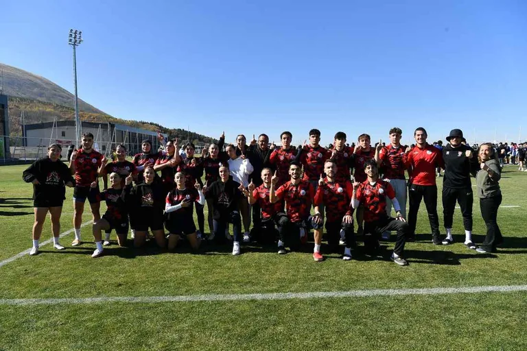 Kayseri'de Ragbi Türkiye Şampiyonası Başladı: 16 İlden 450 Sporcu Katılıyor — haber görseli