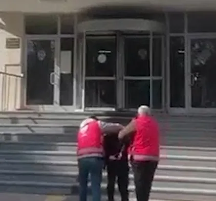 Bu Şehrin Hırsızı Bitmedi Gitti! Kayseri’de 33 Yıl Hapis Cezası Bulunan Hükümlü Yakalandı — haber görseli