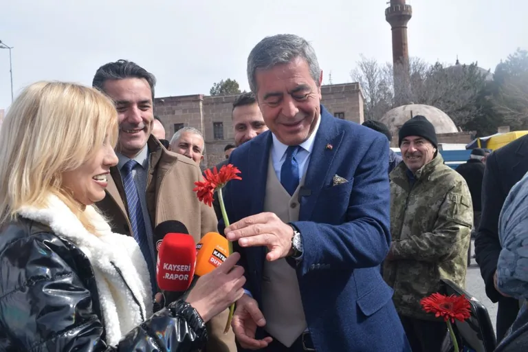 Tansu ŞENER'den Cumhur İttifakına Hodri Meydan: Kayseri Kaleleri İYİ Parti Tarafından Fethedilecek! — haber görseli