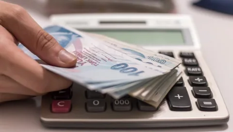 Emeklilere Büyük Müjde: En Düşük Maaş Artıyor! İşte Tarih — haber görseli