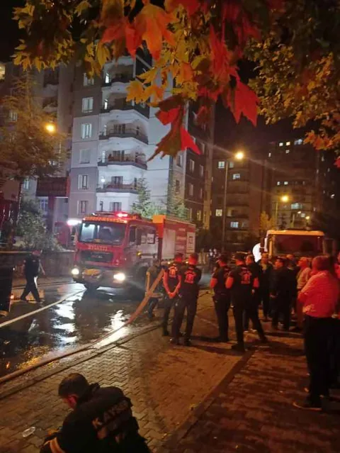 Talas Yenidoğan’da Çatı Alev Alev Yandı!  İtfaiyenin Hızlı Müdahalesi Felaketi Önledi — haber görseli
