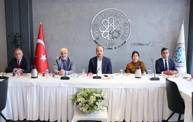 Kayseri Ticaret Odası, İş Dünyasının Sorunlarını SGK ile Görüştü! — haber görseli