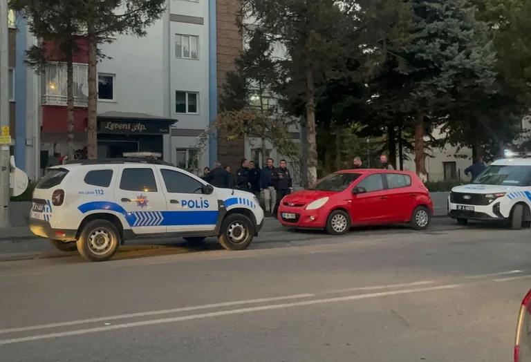 Kayseri’de Feci Olay: 18 Yaşındaki Genç Kız 9. Kattan Düşerek Hayatını Kaybetti — haber görseli