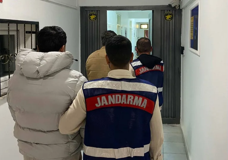 Kayseri’de DEAŞ operasyonu! 2 yabancı uyruklu şüpheli yakalandı — haber görseli