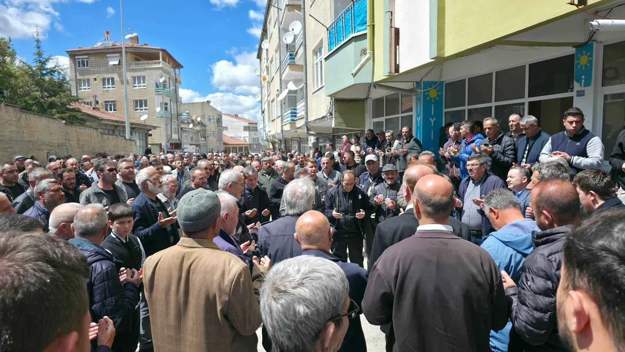 Bünyan’da Muhtar Tolga Çakmak Son Yolculuğuna Uğurlandı — haber görseli