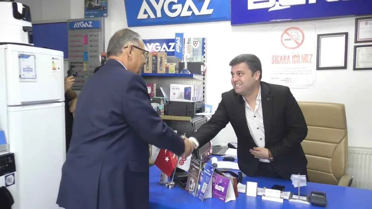 Bakan Özhaseki’den Pınarbaşı Esnafına Ziyaret — haber görseli