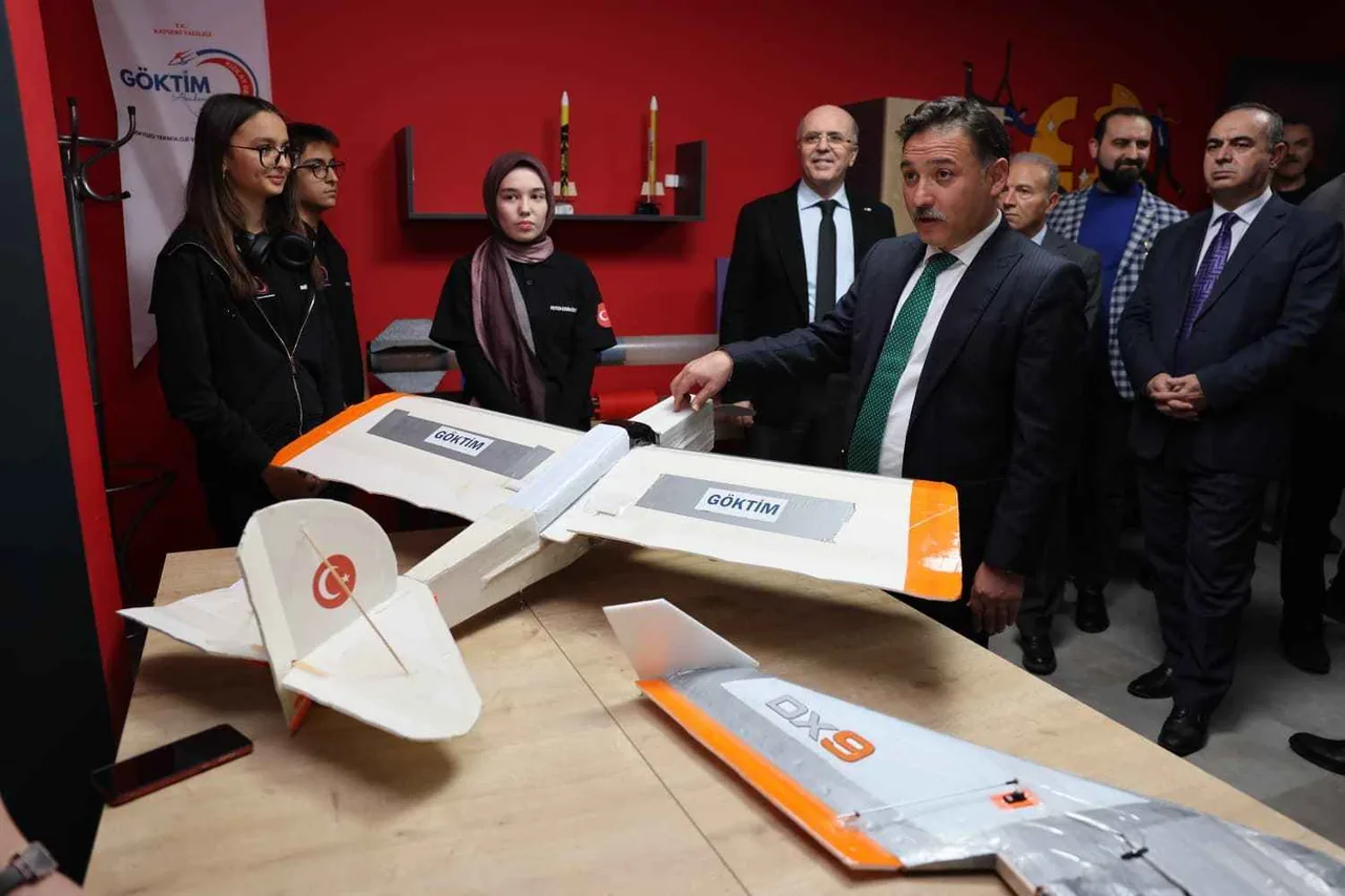 Kayseri Valisi Gökmen Çiçek’ten GÖKTİM’e Ziyaret: Genç Mucitlerle Bir Araya Geldi — haber görseli