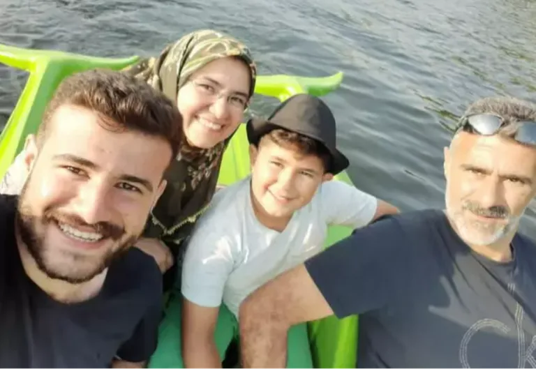 Konya’da Aile İçi Katliam: Baba, Anne ve Kardeşini Öldürüp İntihar Etti — haber görseli