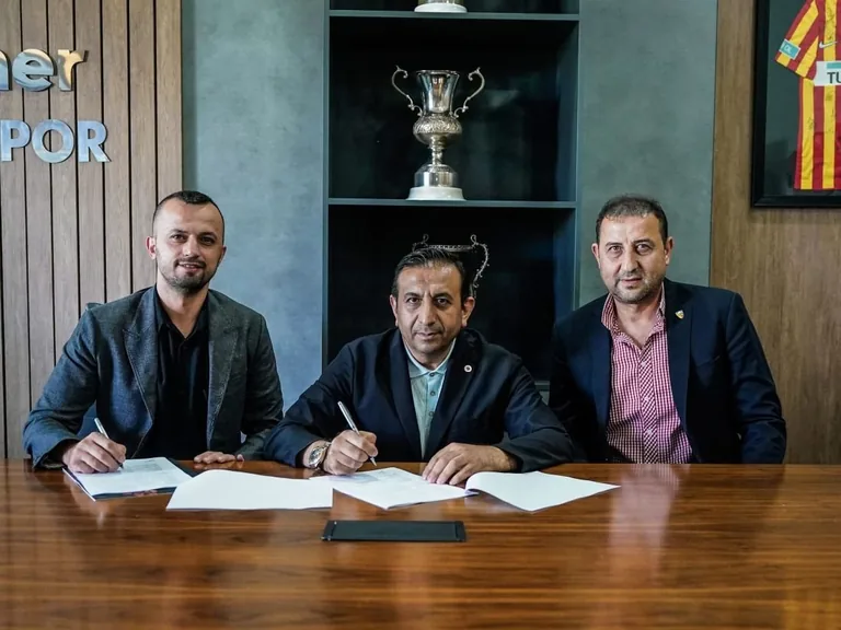 Yuvana Hoş Geldin Kaptan! İlhan Parlak Yeniden Kayserispor’da: Genel Koordinatör Oldu — haber görseli