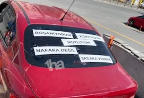 Aracına Yazdığı Yazıyla Herkesi Şaşırttı: Boşanıyorum, kurtuldum mutluyum — haber görseli