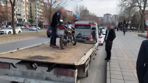 Kayseri'de Trafik Cezası Fırtınası! Emniyet Sürücülere Göz Açtırmıyor — haber görseli