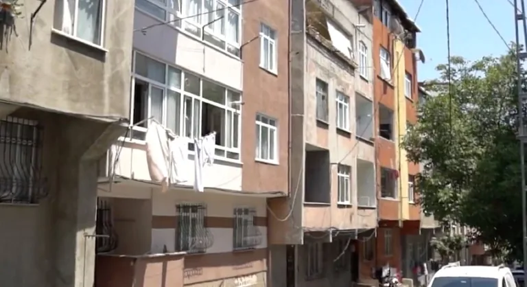 İBB'den emeklilere kentsel dönüşüm ve kira desteği! — haber görseli