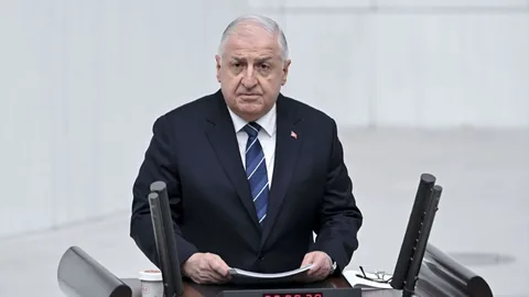 3. Dünya Savaşı Kapıda mı? Bakan Güler'den Kritik Açıklama — haber görseli