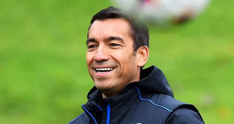 Giovanni van Bronckhorst, Beşiktaş için İstanbul'da — haber görseli