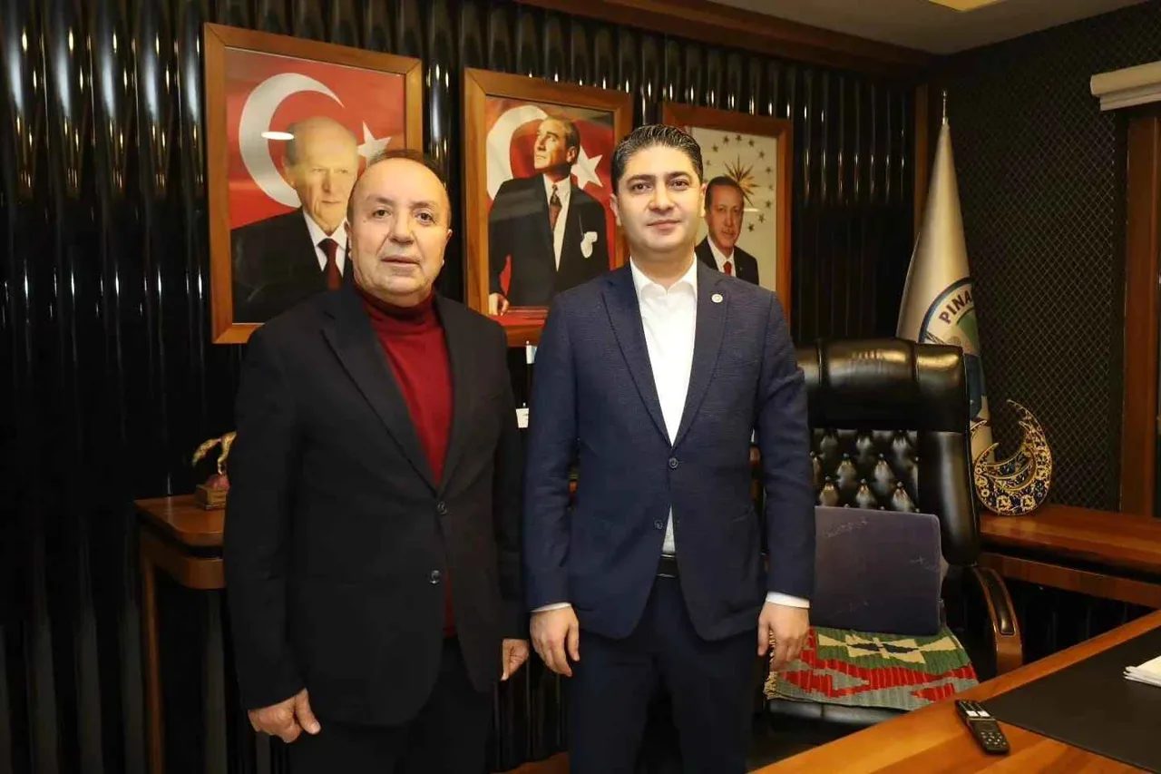 MHP'li ÖZDEMİR'den CHP'li Belediye Başkanlarına Sert Tepki — haber görseli