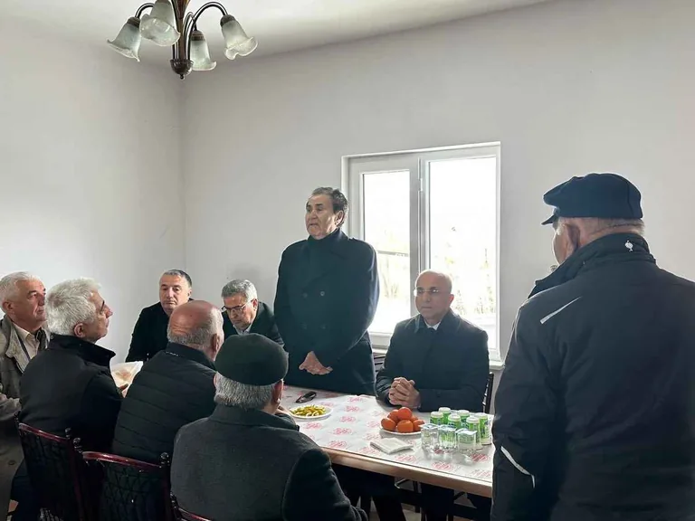 Ünlü sanatçı Ali Rıza Binboğa’nın vefat eden ağabeyi Sarız'da Toprağa Verildi — haber görseli