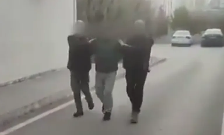 FETÖ'nün GİZLİ YAPILANMASI DEŞİFRE EDİLDİ:103 Gözaltı! İşte son gelişmeler — haber görseli