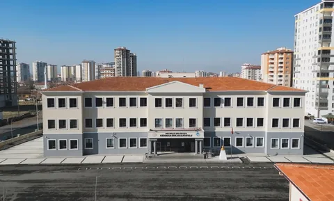 Melikgazi, Yıldırım Beyazıt Mahallesi’nde 2 okulu birden hizmete açacak — haber görseli