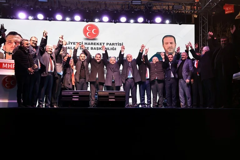 Başkan Yalçın'dan Ülkücü Şehitler Anıtı Müjdesi — haber görseli