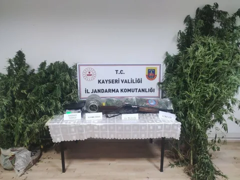 Kayseri’de Uyuşturucu Operasyonu: Esrar, Kenevir ve Silah Ele Geçirildi — haber görseli