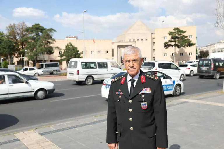 Jandarma Genel Komutanı Orgeneral Çetin'e Kayseri'de Yoğun İlgi — haber görseli