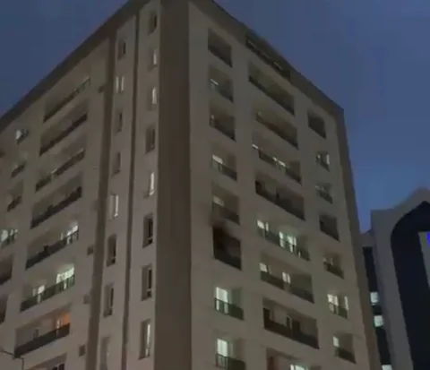 Son Dakika... Kayseri Talas’ta Şule Yüksel Şenler Kız Öğrenci Yurdunda Yangın — haber görseli