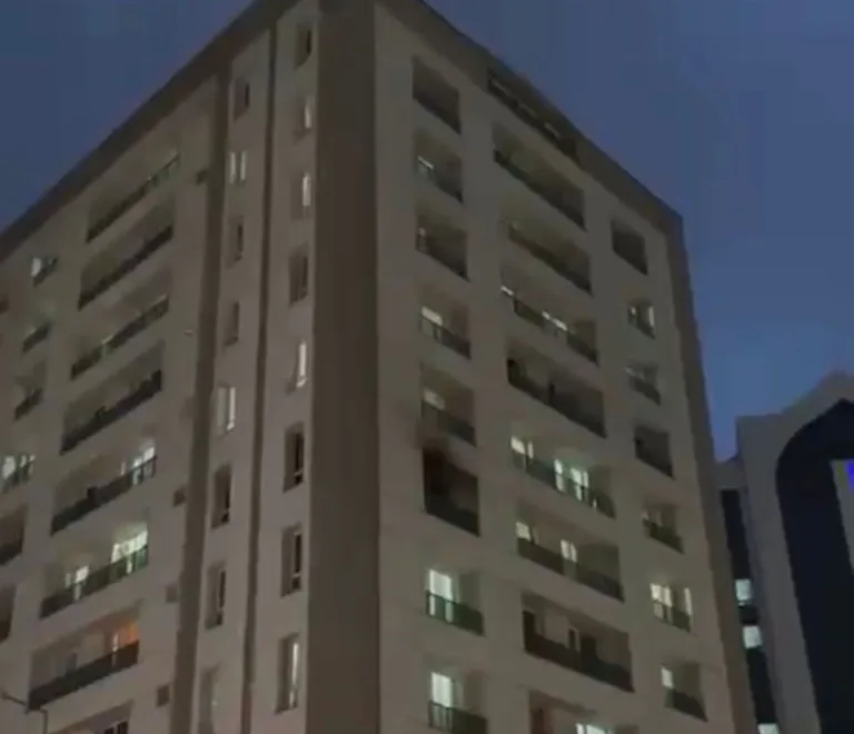 Son Dakika... Kayseri Talas’ta Şule Yüksel Şenler Kız Öğrenci Yurdunda Yangın — haber görseli