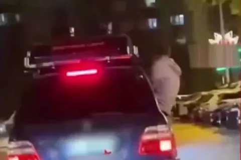 Trafikte Şov Yaptı Aldığı Cezayla Şok Oldu — haber görseli