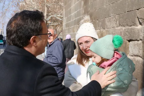 Vali Gökmen Çiçek’ten Sahabiye Esnafına Ziyaret — haber görseli