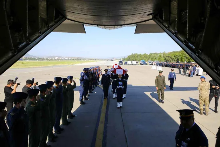 Şehit Pilotlarımız Düzenlenen Törenle Memleketlerine Uğurlandı — haber görseli