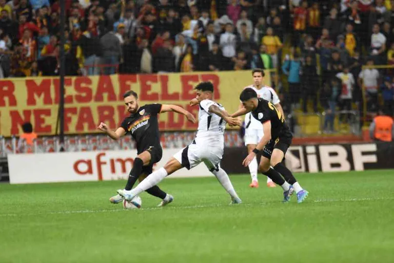 Kayserispor - Beşiktaş: 0-3 — haber görseli