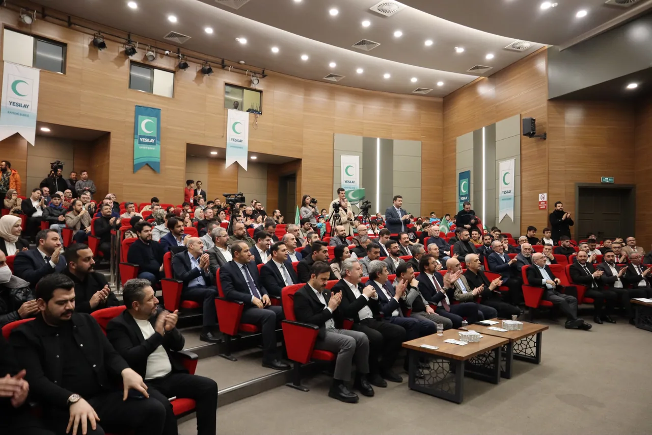Yeşilay Kayseri’de Mustafa Demir Dönemi: "Tek Bir Gencimizi Bile Kaybetmeyeceğiz!" — haber görseli