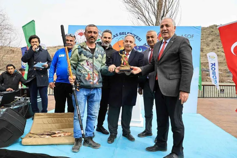 Zincidere Göletinde Bir İlk! Olta Balıkçılığı Yarışması Düzenlendi — haber görseli