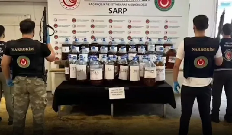 Gümrük Muhafaza Ekiplerinden Tarihe Geçecek Operasyon: 2 Milyar 741 Milyon TL’lik Uyuşturucu Türkiye’ye Giremeden Yakalandı — haber görseli