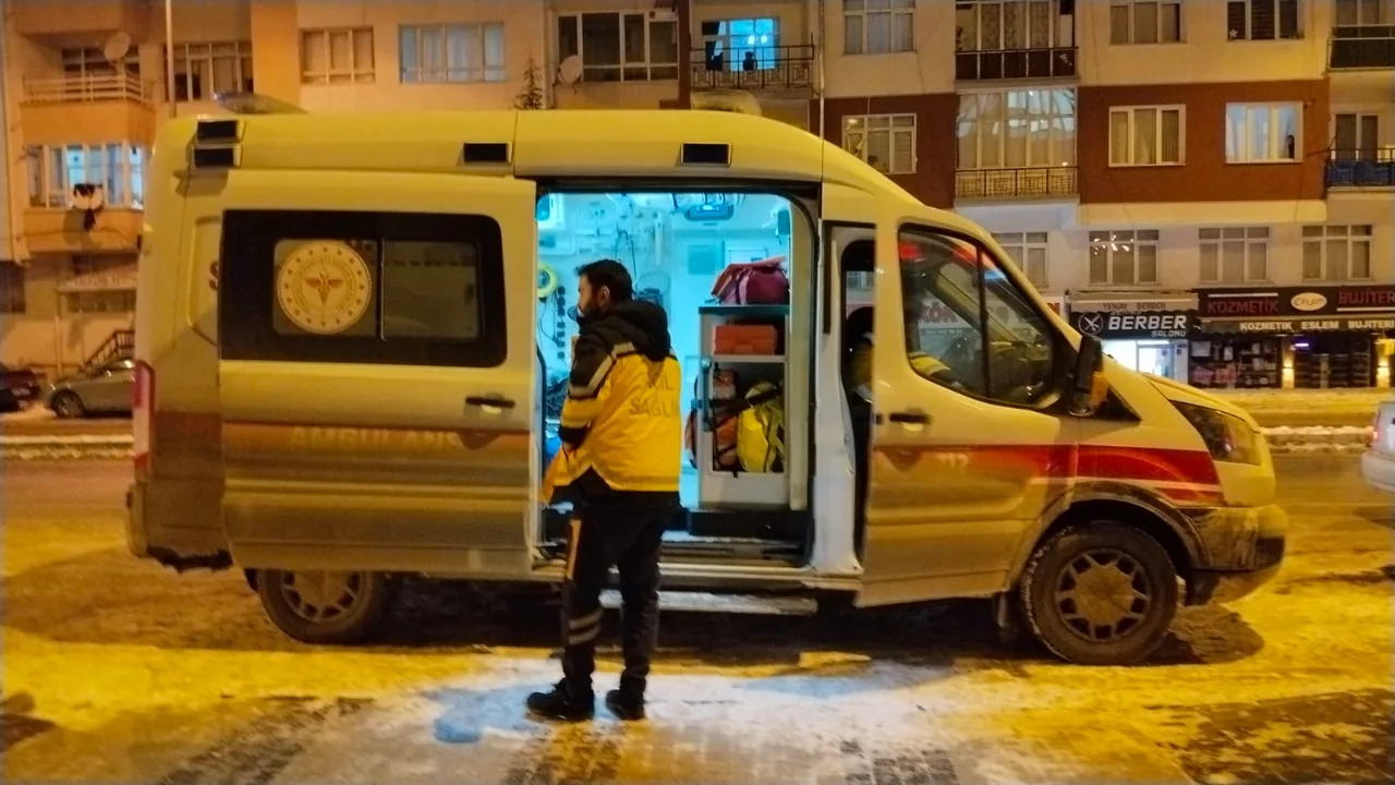 Kayseri Mevlana'da Kan Donduran Arkadaş Cinayeti: Tartıştığı Kişiyi Bıçaklayarak Öldürdü — haber görseli