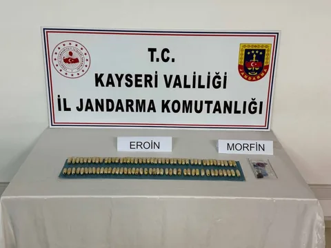 Midesinde taşıdı, Kayseri’de yakalandı! İranlı Şahsın Midesinden 85 kapsül eroin çıktı — haber görseli