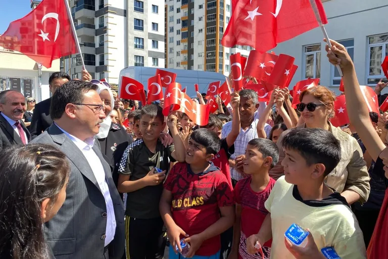 Vali Çiçek: “Şehit Necmettin Keleş ismi bu okulda ömür boyu yaşayacak” — haber görseli