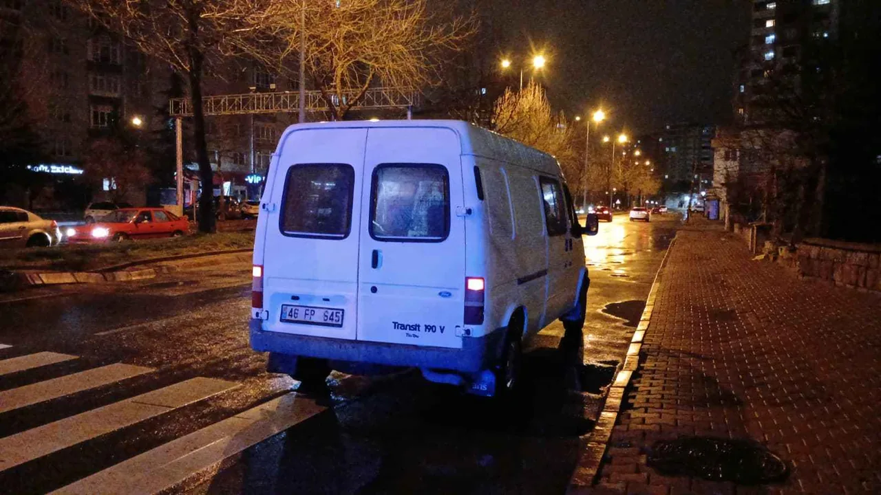 Alkollü ve Ehliyetsiz! Polisin Dur İhtarına Uymadı 450 bin TL ceza yedi — haber görseli