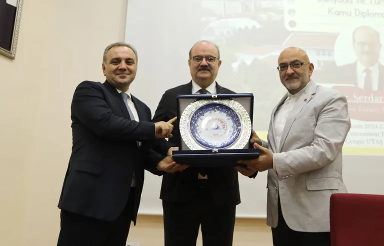 ERÜ Turizm Fakültesi’nde Akademik Yıl Başladı: Bakan Yardımcısı Çam’dan Gençlere Önemli Mesajlar — haber görseli