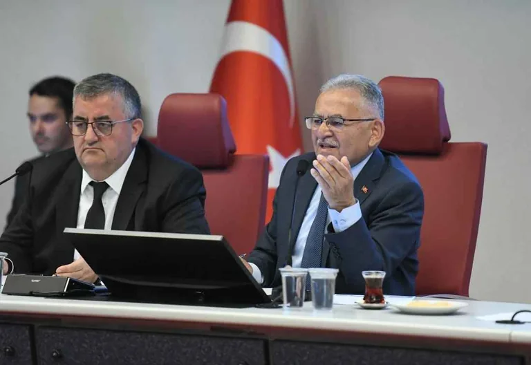 Erciyes Kayak Merkezi Hisarcık Kapı Bölgesine 12 Adet Tenis Kortu Yapılacak — haber görseli