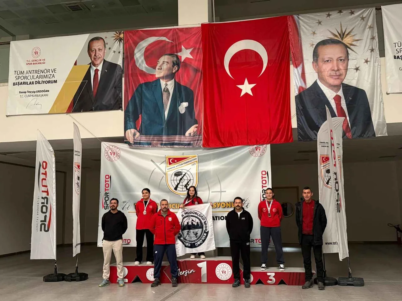 KAYSERİLİ SPORCULAR MERSİN’DE HEDEFİ ON’DAN VURDU! Havalı Silahlar Atıcılık Müsabakasında Madalya Yağmuru — haber görseli