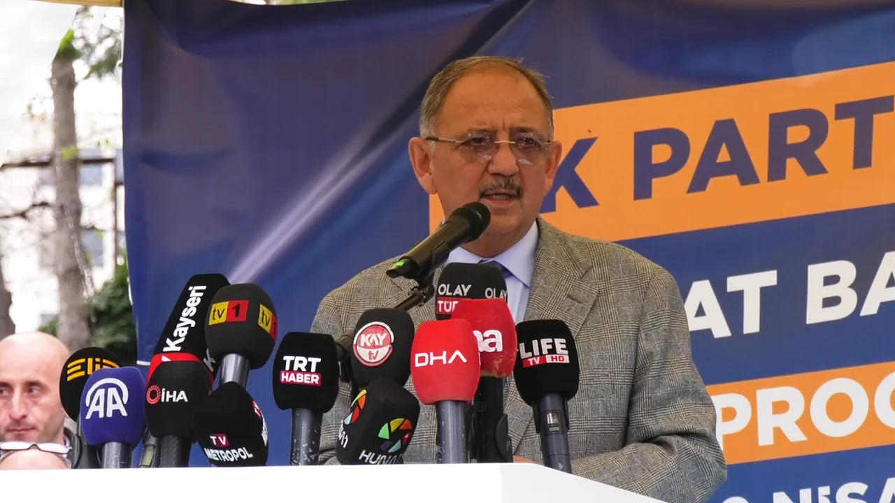 Bakan Özhaseki: Kendimize çekidüzen verip gönüllerde yerimizi yeniden perçinleyeceğiz — haber görseli