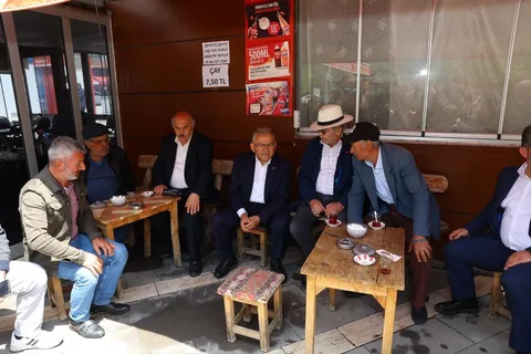 Başkan Büyükkılıç'tan Pınarbaşı'da Esnaf Ziyareti — haber görseli