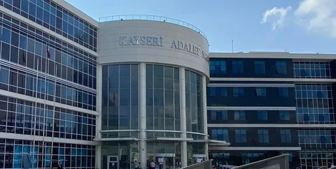 Kayseri’de Uyuşturucu Ticareti Yapan Yabancı Uyruklu Sanığa 12 Yıl Hapis Cezası — haber görseli