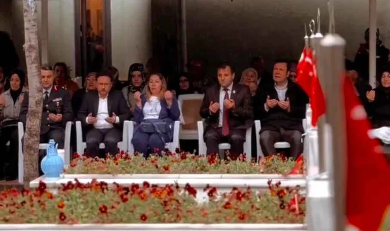 Vali Çiçek Anneler Gününde Şehit Anneleri İle Bir Araya Geldi — haber görseli