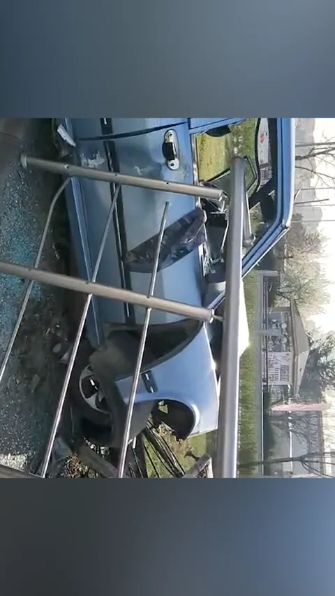 Kayseri'de Korkunç Kaza! Otomobil Tramvay Yoluna Girdi: 1 Yaralı — haber görseli